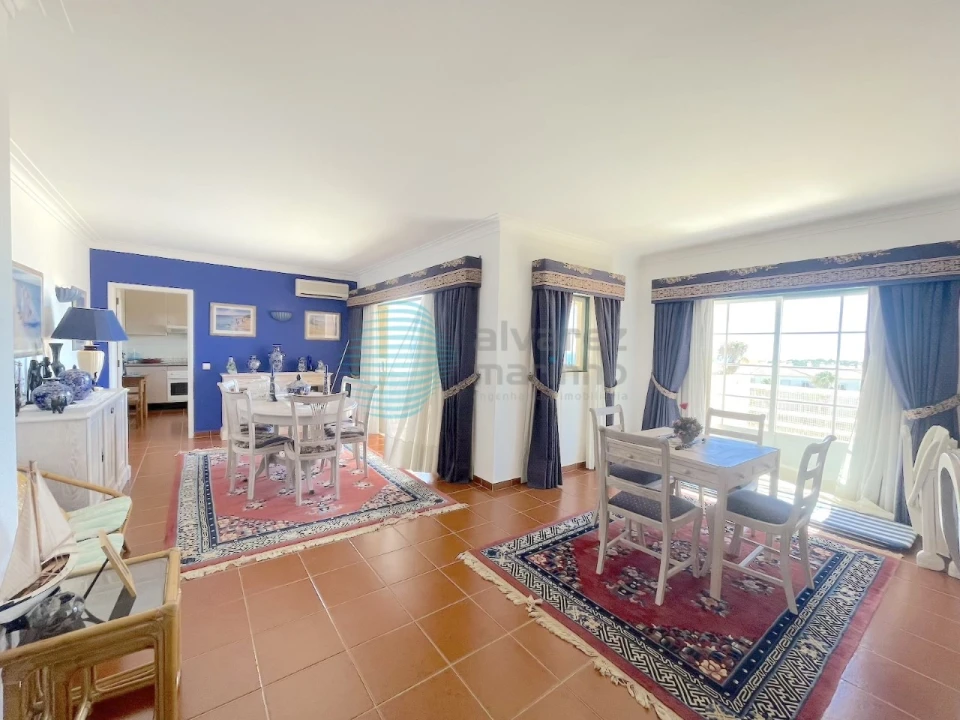 Apartamento T3 para Venda em Portimão Foto 9