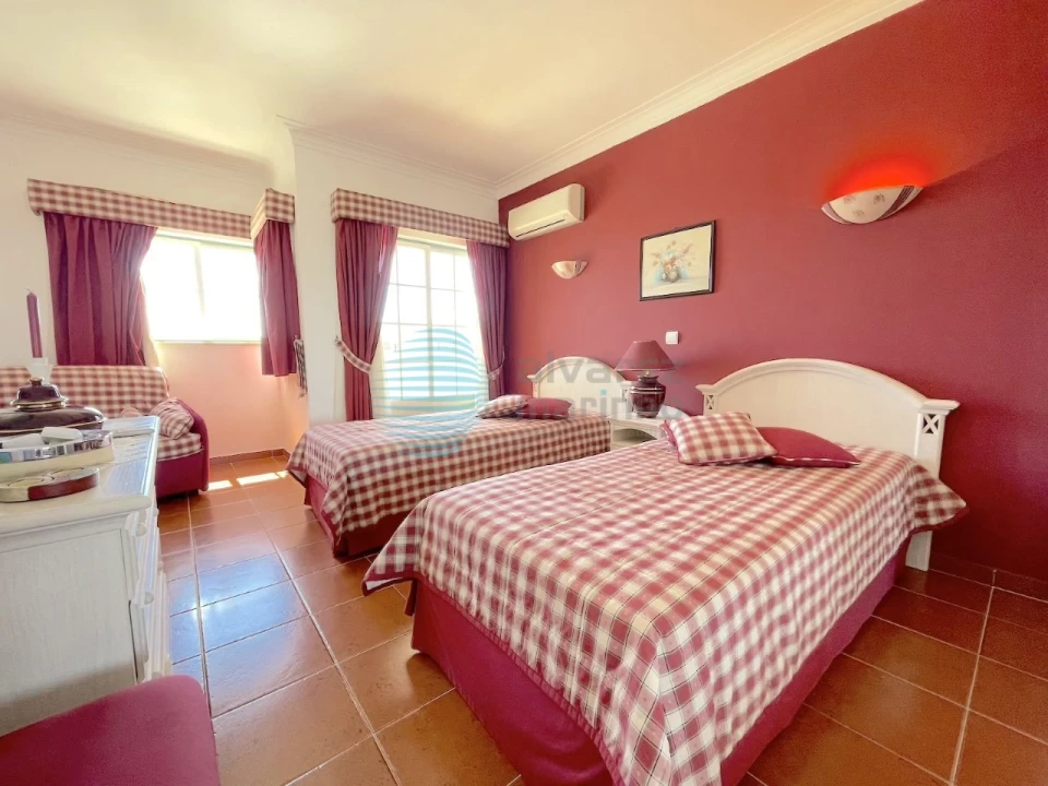 Apartamento T3 para Venda em Portimão Foto 38