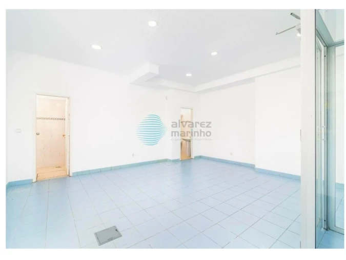 Loja para Venda em Algueirão-Mem Martins Foto 4