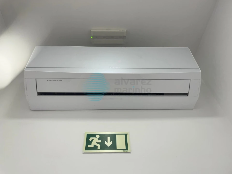 Loja para Cedência de Quotas em Avenidas Novas Foto 8