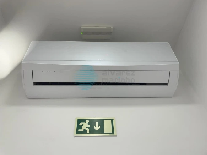 Loja para Cedência de Quotas em Avenidas Novas Foto 8