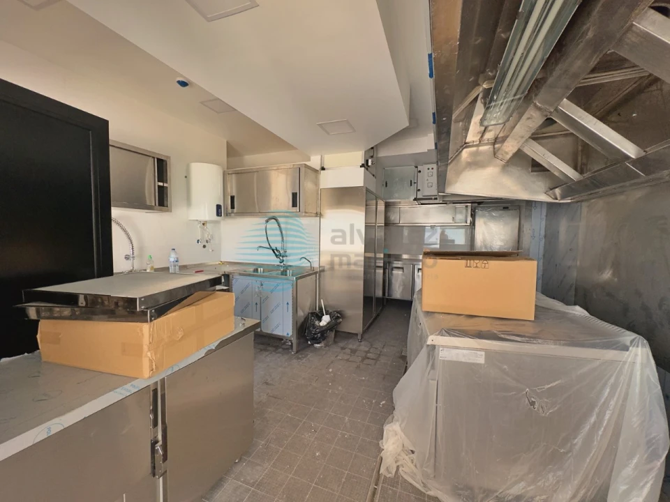 Loja para Venda em Ericeira Foto 3