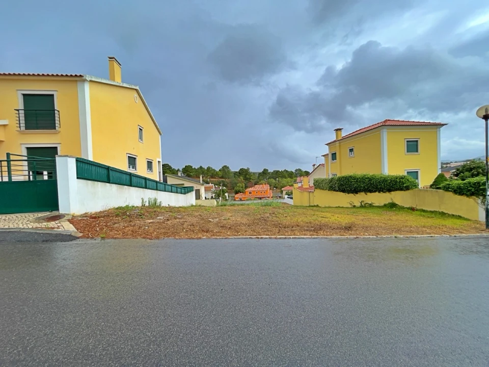 Terreno para Venda em Santa Maria, São Pedro e Matacães Foto 1