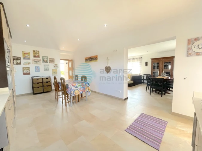 Moradia T7 para Venda em São Pedro da Cadeira Foto 11