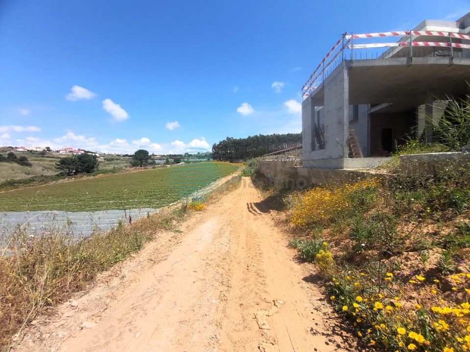 Terreno para Venda em A dos Cunhados e Maceira Foto 12