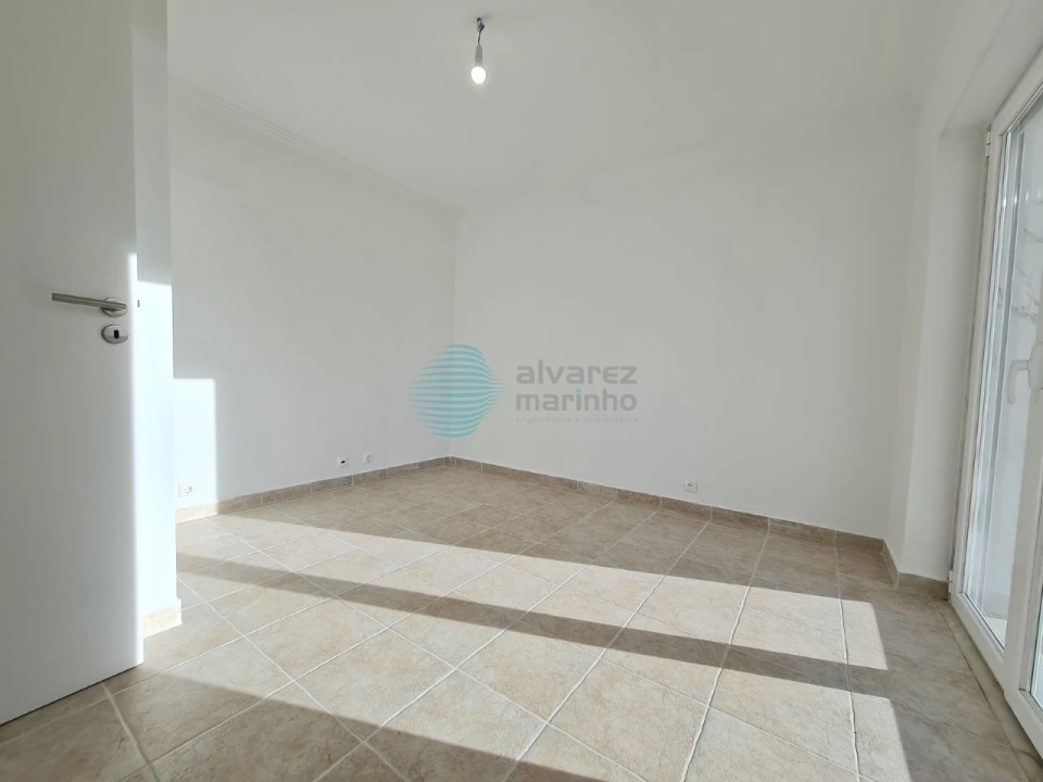 Moradia T4 para Venda em Ericeira Foto 26
