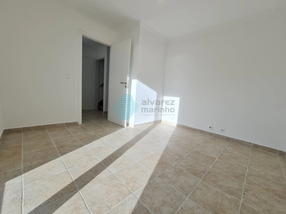 Moradia T4 para Venda em Ericeira Foto 27