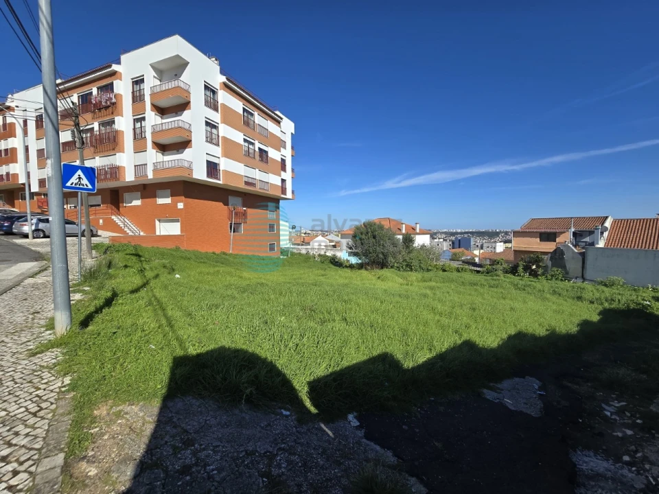 Terreno para Venda em Mina de Água Foto 7