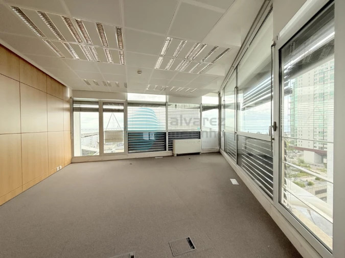 Escritório para Arrendamento em Parque das Nações Foto 7
