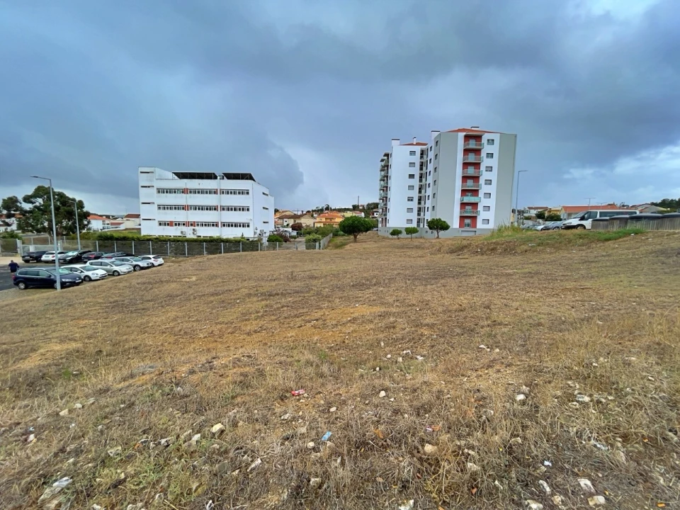 Terreno P/ Prédio para Venda em Santa Maria, São Pedro e Matacães Foto 1