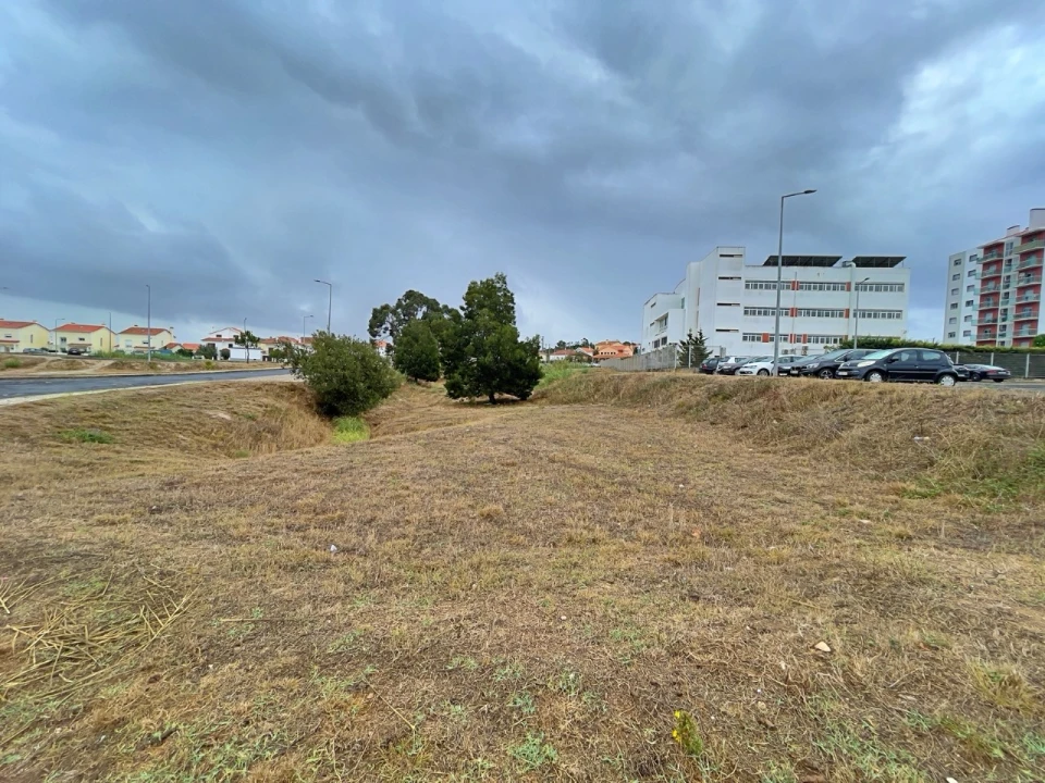 Terreno P/ Prédio para Venda em Santa Maria, São Pedro e Matacães Foto 1