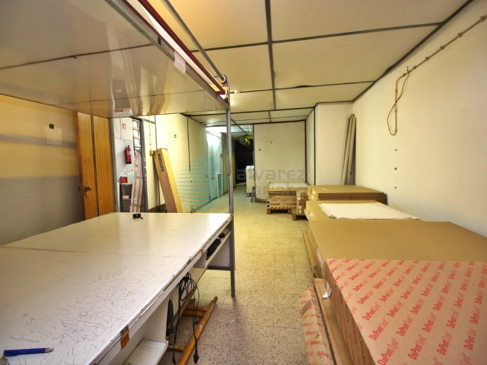 Loja para Venda em Odivelas Foto 8