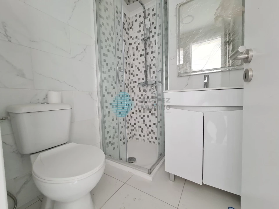 Moradia T3 para Venda em Ajuda Foto 4