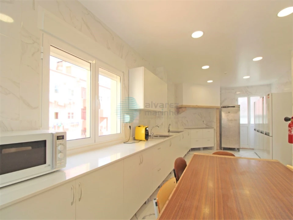 Apartamento T45 para Venda em Areeiro Foto 3