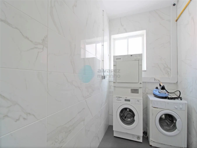 Apartamento T45 para Venda em Areeiro Foto 5