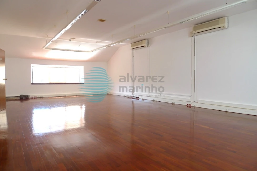 Escritório para Arrendamento em Marvila Foto 1