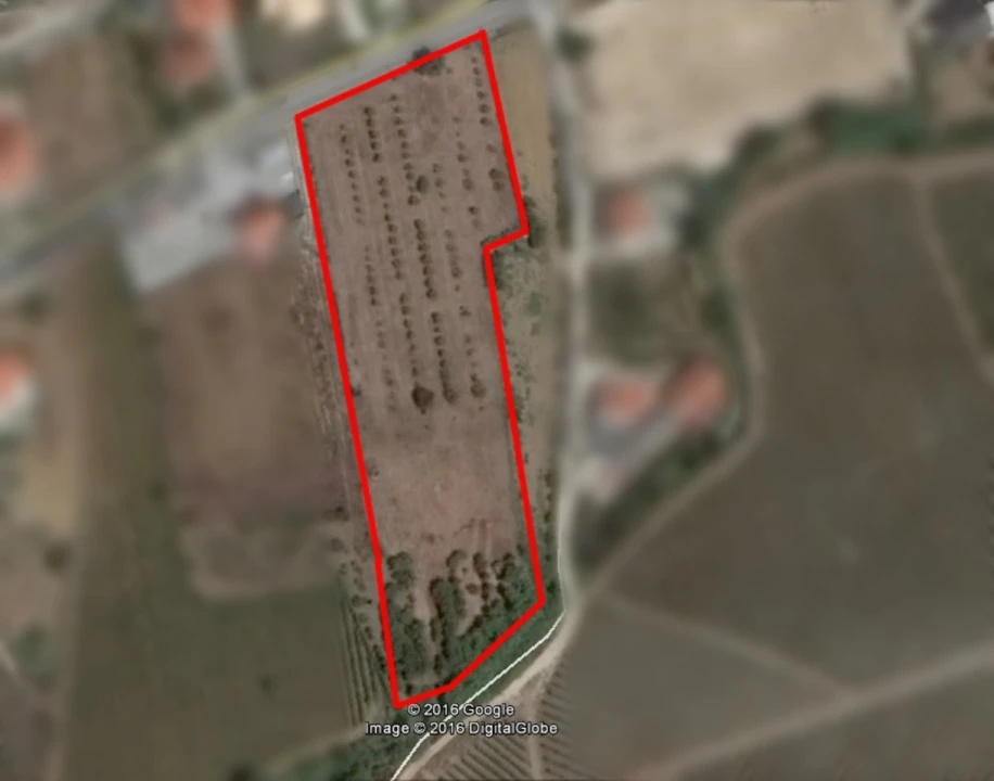Terreno para Venda em Turcifal Foto 1
