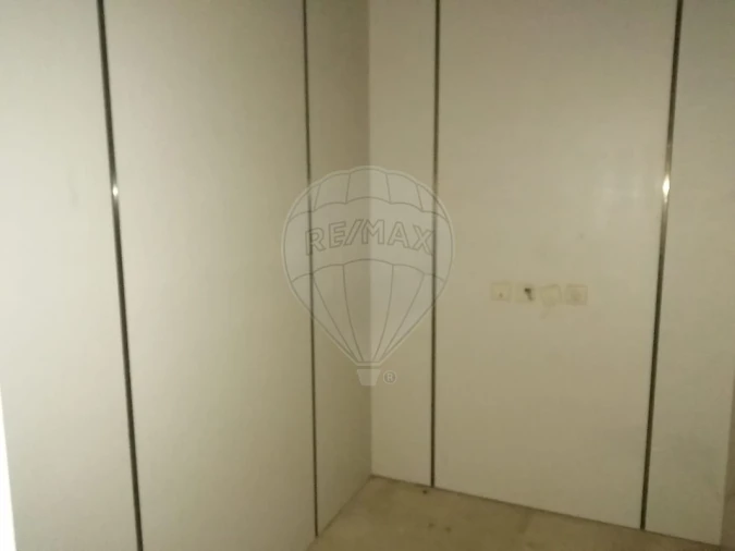 Loja para Venda em Cortegaça Foto 16