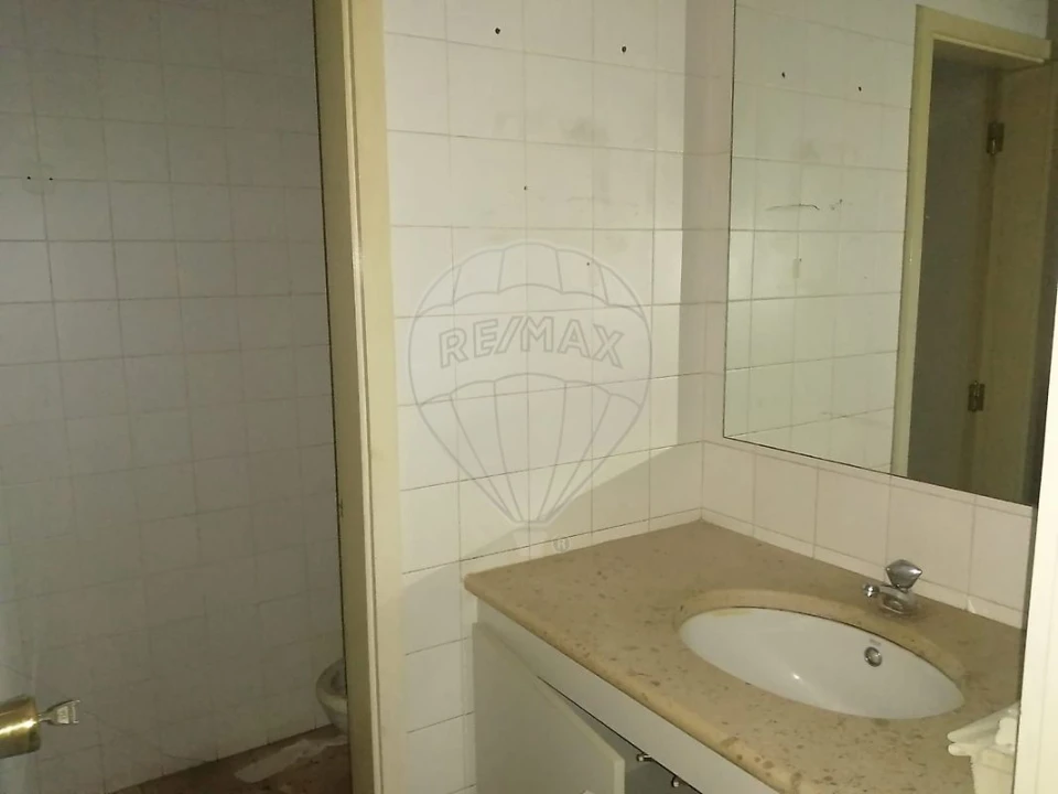 Loja para Venda em Cortegaça Foto 9