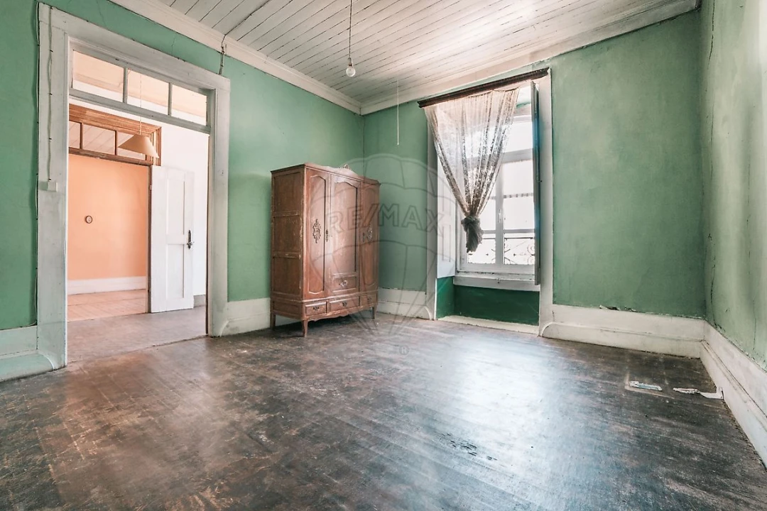 Moradia T10 para Venda em Escalhão Foto 35