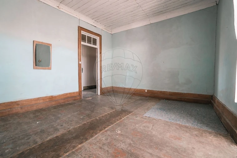 Moradia T10 para Venda em Escalhão Foto 45