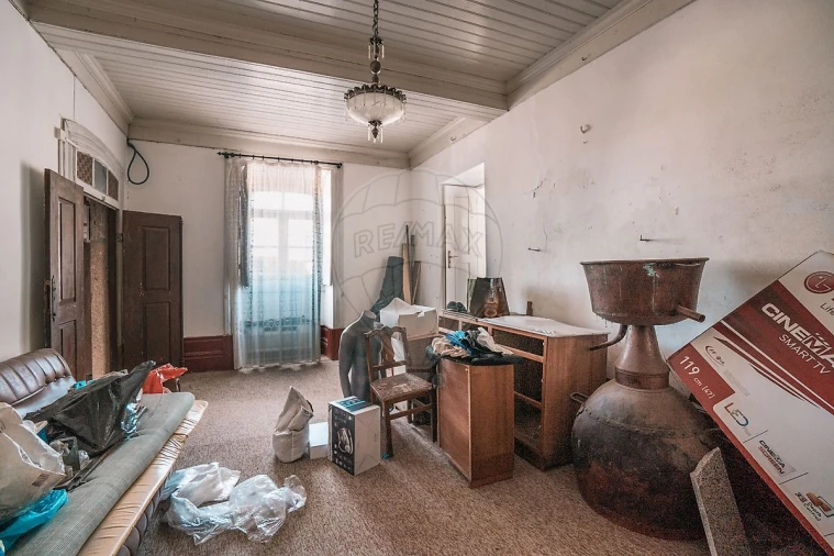 Moradia T10 para Venda em Escalhão Foto 3