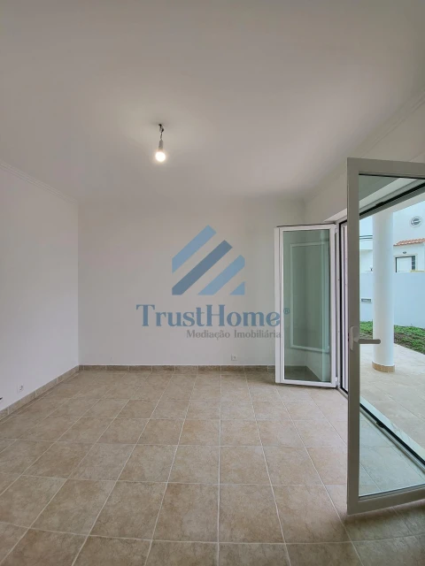 Moradia T4 para Venda em Ericeira