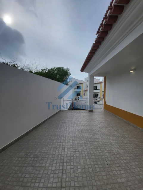Moradia T4 para Venda em Ericeira