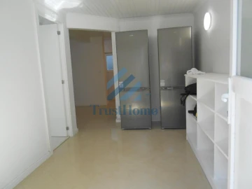Moradia T9 para Venda em Ajuda