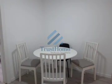 Moradia T9 para Venda em Ajuda