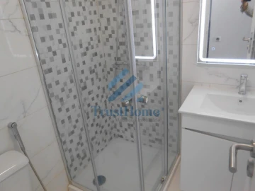 Moradia T9 para Venda em Ajuda