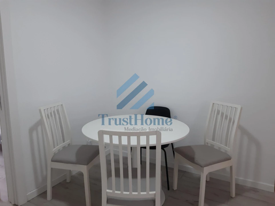 Moradia T9 para Venda em Ajuda Foto 18