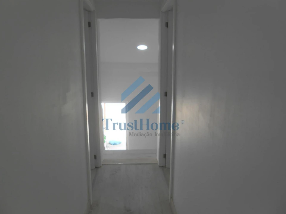 Moradia T9 para Venda em Ajuda Foto 37