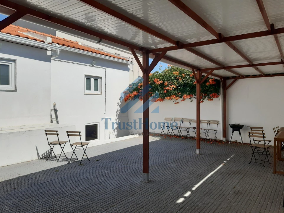 Moradia T9 para Venda em Ajuda Foto 5