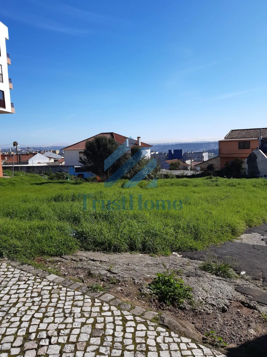 Terreno para Venda em Mina de Água Foto 3