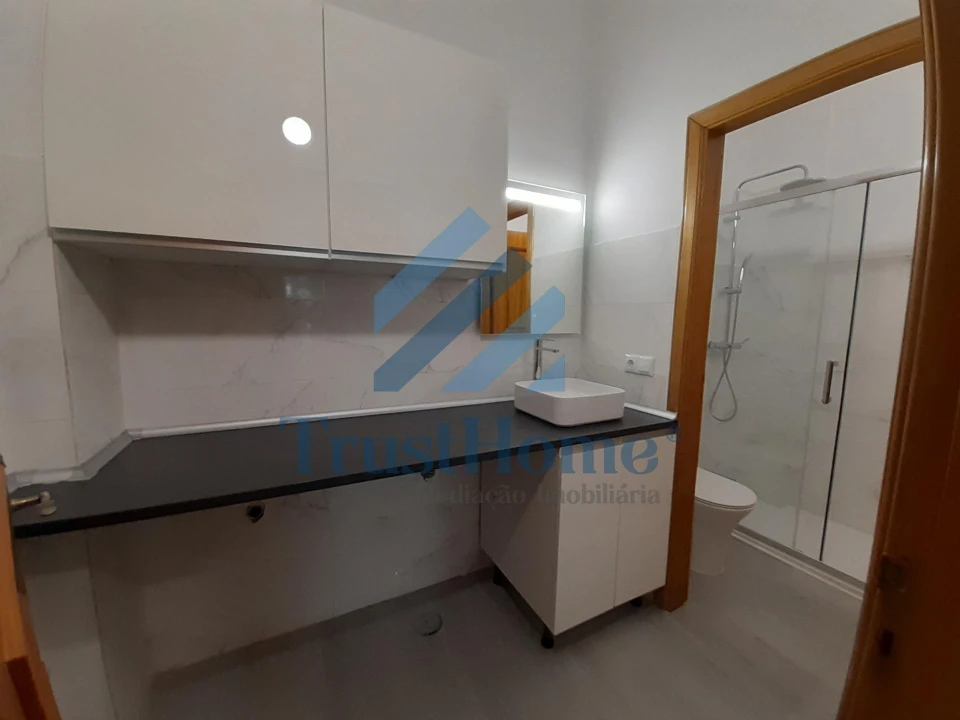 Negócio para Venda em Queluz e Belas Foto 6