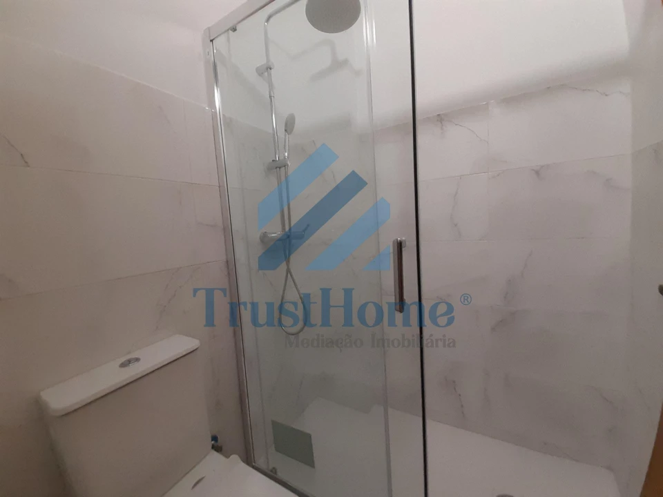 Negócio para Venda em Queluz e Belas Foto 7