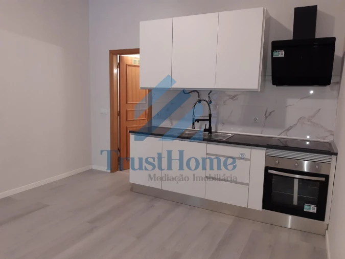 Negócio para Venda em Queluz e Belas Foto 3