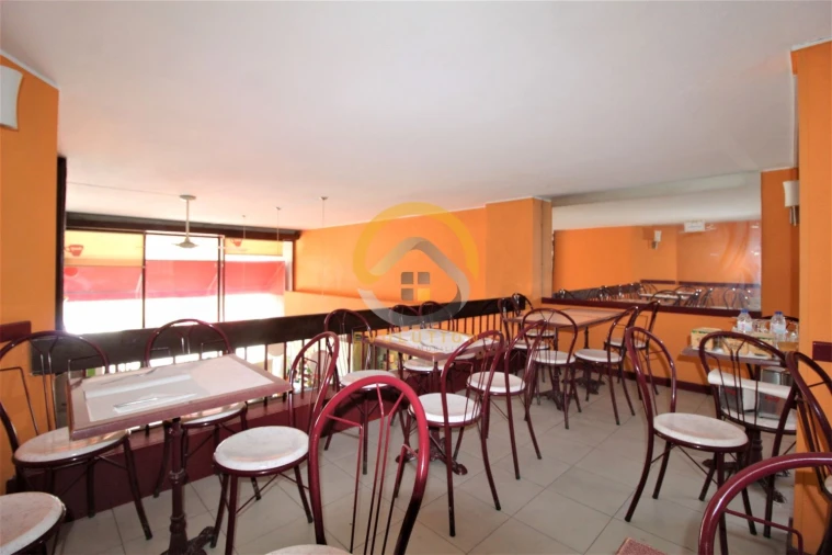 Negócio para Venda em Cedofeita, Santo Ildefonso, Sé, Miragaia, São Nicolau e Vitória Foto 8