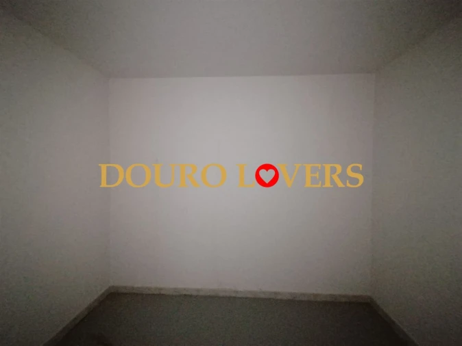 Negócio para Venda em Ramalde Foto 13