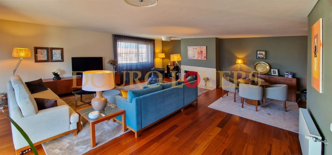 Apartamento T4 para Venda em Matosinhos e Leça da Palmeira Foto 2