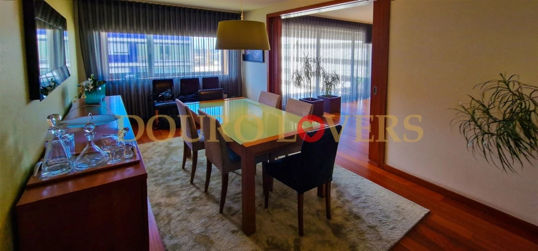 Apartamento T4 para Venda em Matosinhos e Leça da Palmeira Foto 4