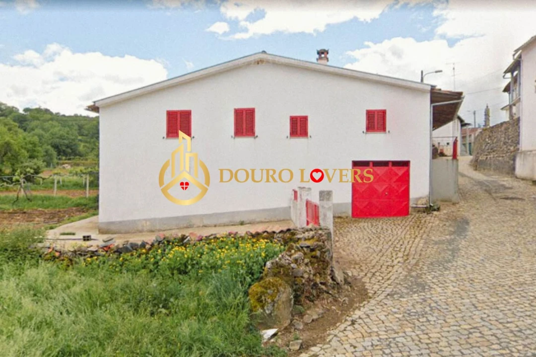 Moradia T3 para Venda em Castrelos e Carrazedo Foto 4