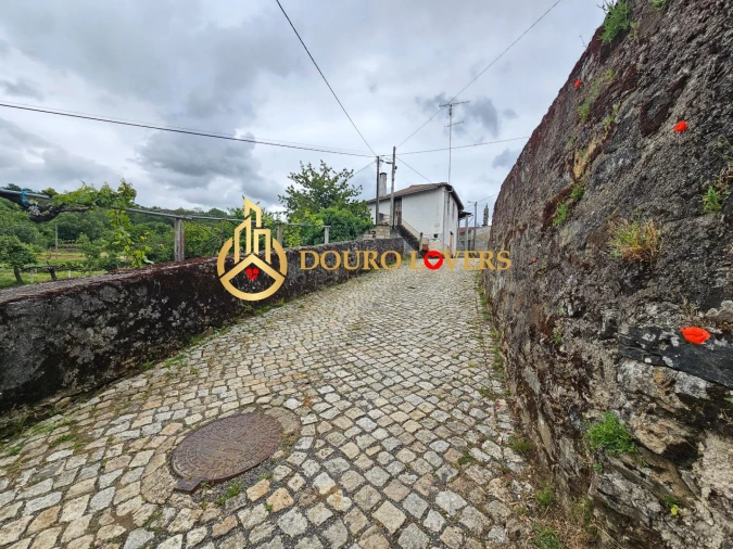 Moradia T3 para Venda em Castrelos e Carrazedo Foto 12