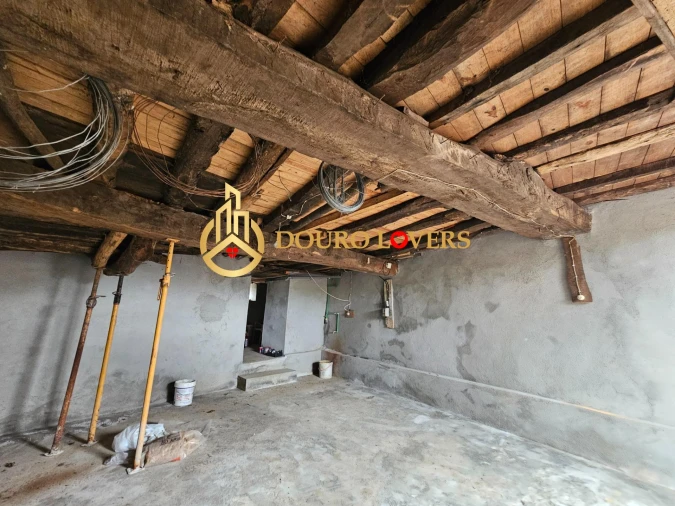 Moradia T3 para Venda em Castrelos e Carrazedo Foto 40