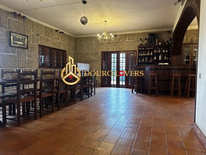 Moradia T4 para Venda em Azurem Foto 3