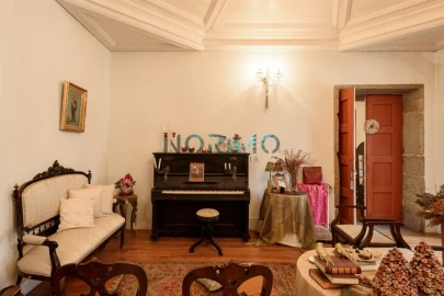 Moradia T6 para Venda em Póvoa de Varzim, Beiriz e Argivai