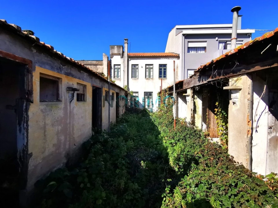 Moradia T4 para Venda em Póvoa de Varzim, Beiriz e Argivai Foto 7