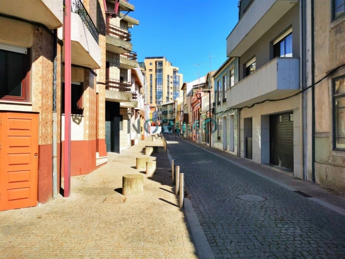 Moradia T4 para Venda em Póvoa de Varzim, Beiriz e Argivai Foto 42