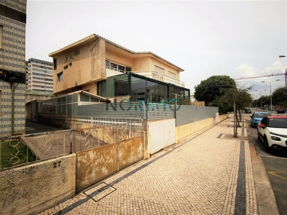 Moradia T4 para Venda em Póvoa de Varzim, Beiriz e Argivai Foto 1